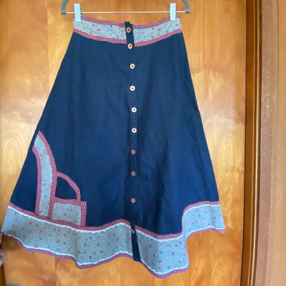 Gunne Sax appliqué skirt